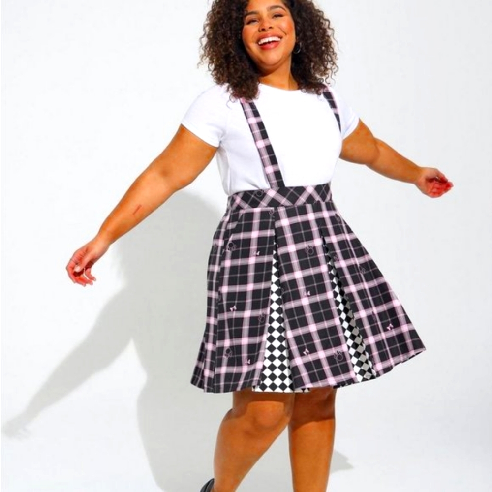 ❤️NWT TORRID MINNIE MOUSE PLAID SKIRTALL SKIRT DISNEY VALENTINES DAY - PLUS SIZE